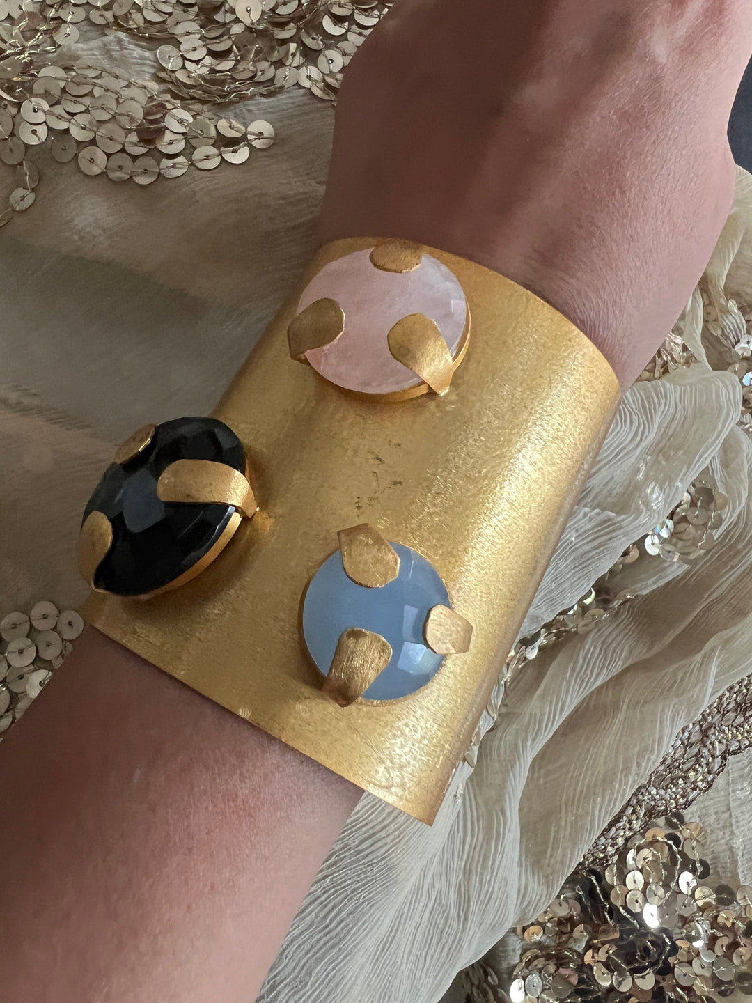 Exquisite Crystal Studded Brass Open Cuff - Unparalleled Quality and Style