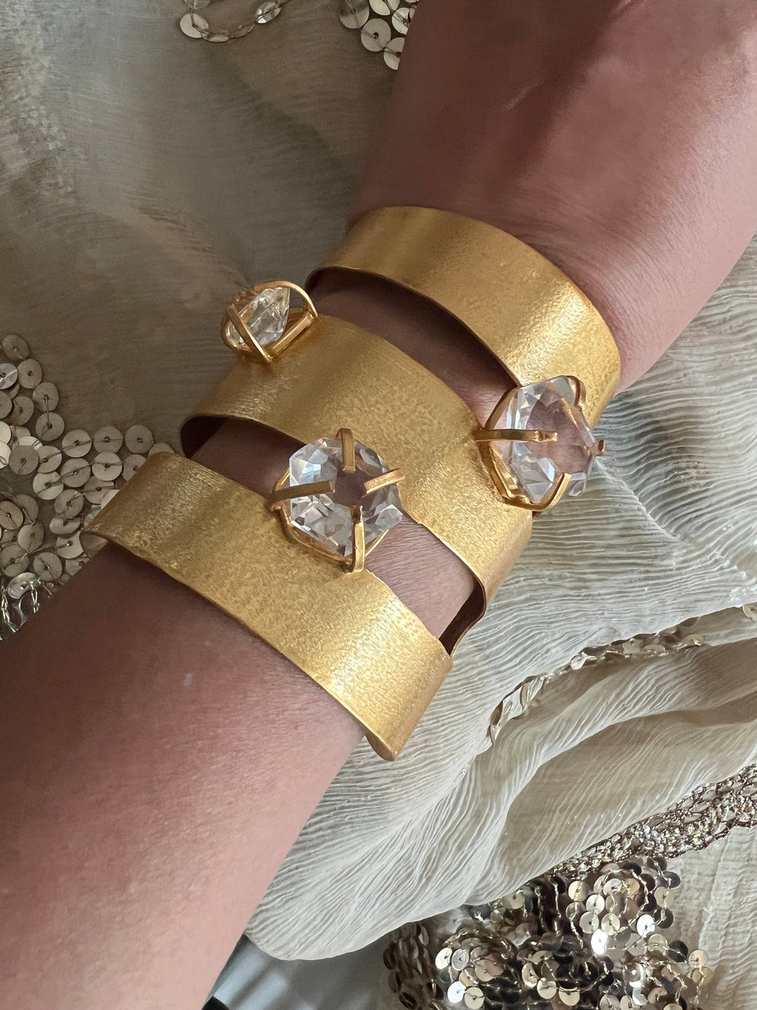 Exquisite Crystal Studded Brass Open Cuff - Unparalleled Quality and Style