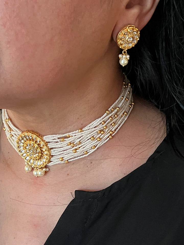Gold Beaded Pearl Kundan Choker with Studs