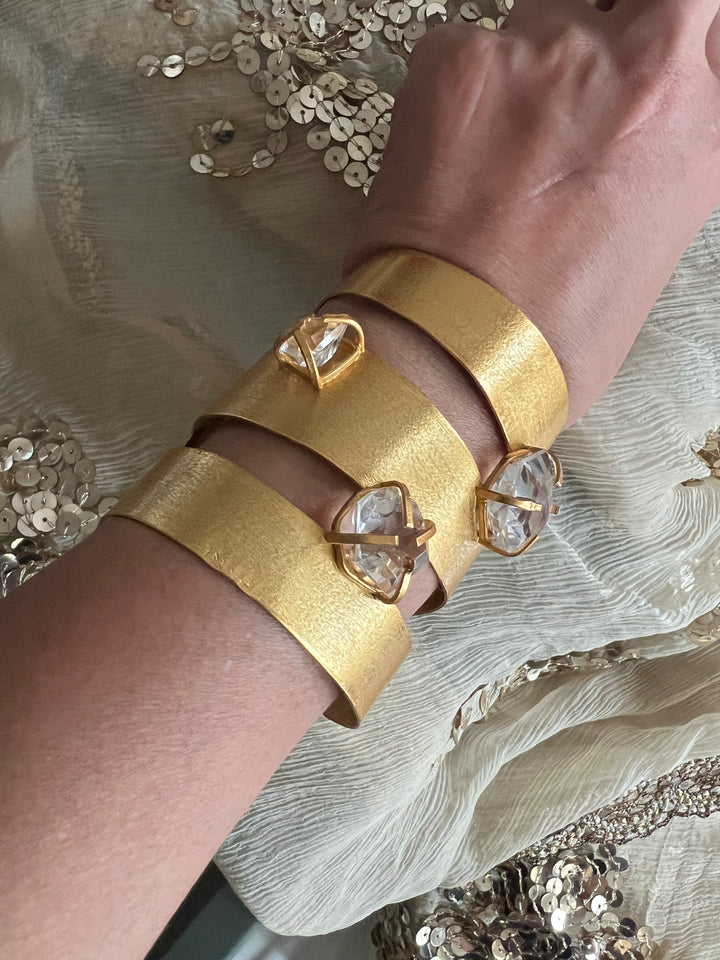 Exquisite Crystal Studded Brass Open Cuff - Unparalleled Quality and Style