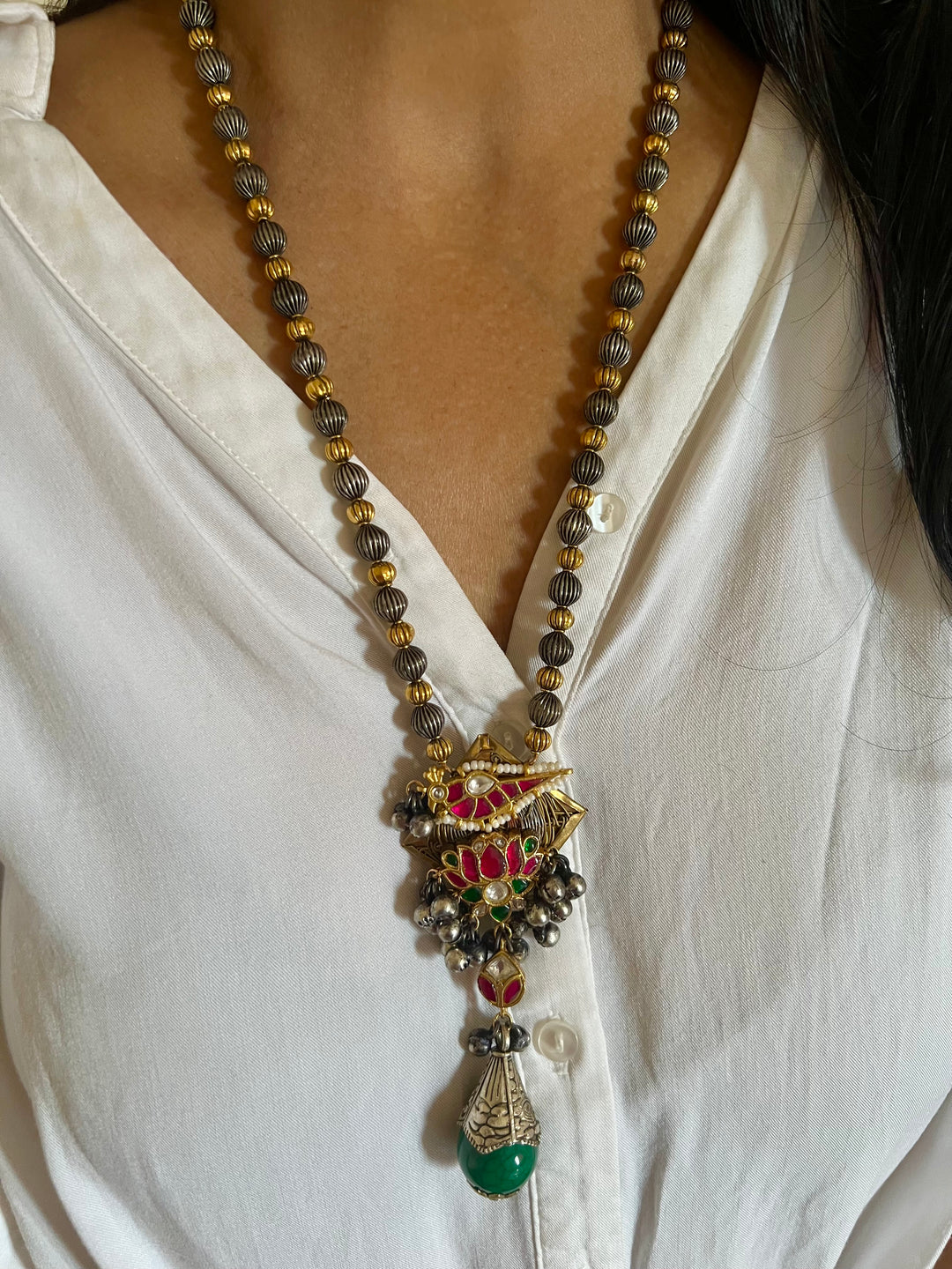 Beautiful Fusion Kundan Pendant Necklace with Earrings