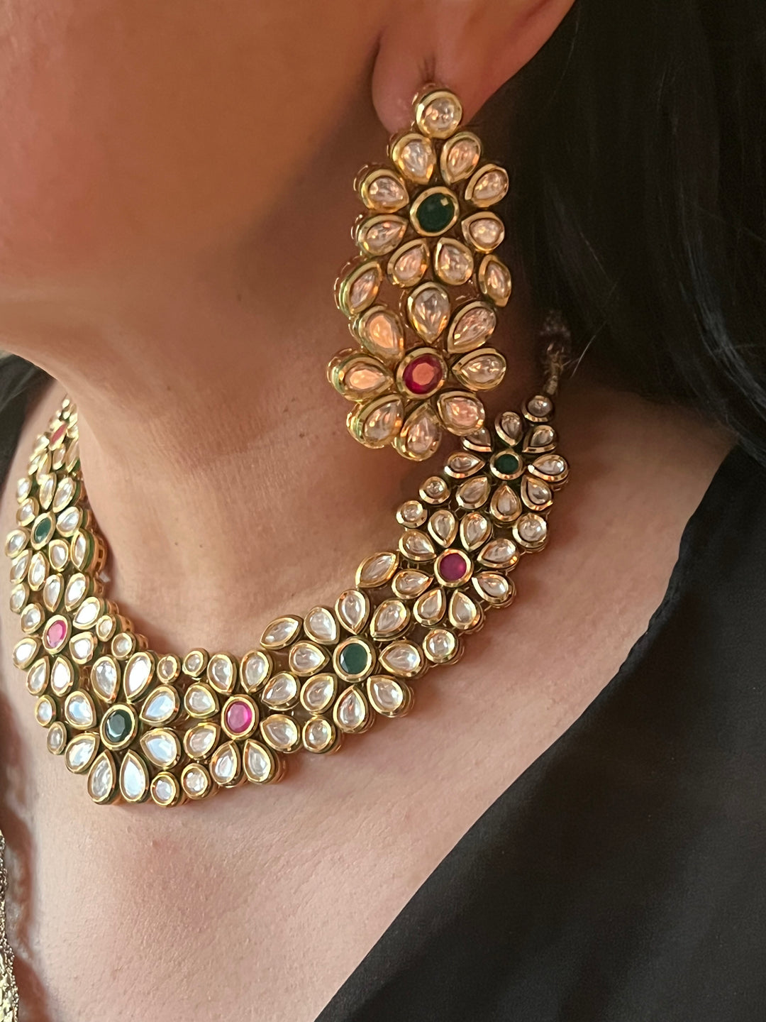Multicoloured Classic Kundan Necklace with Earrings