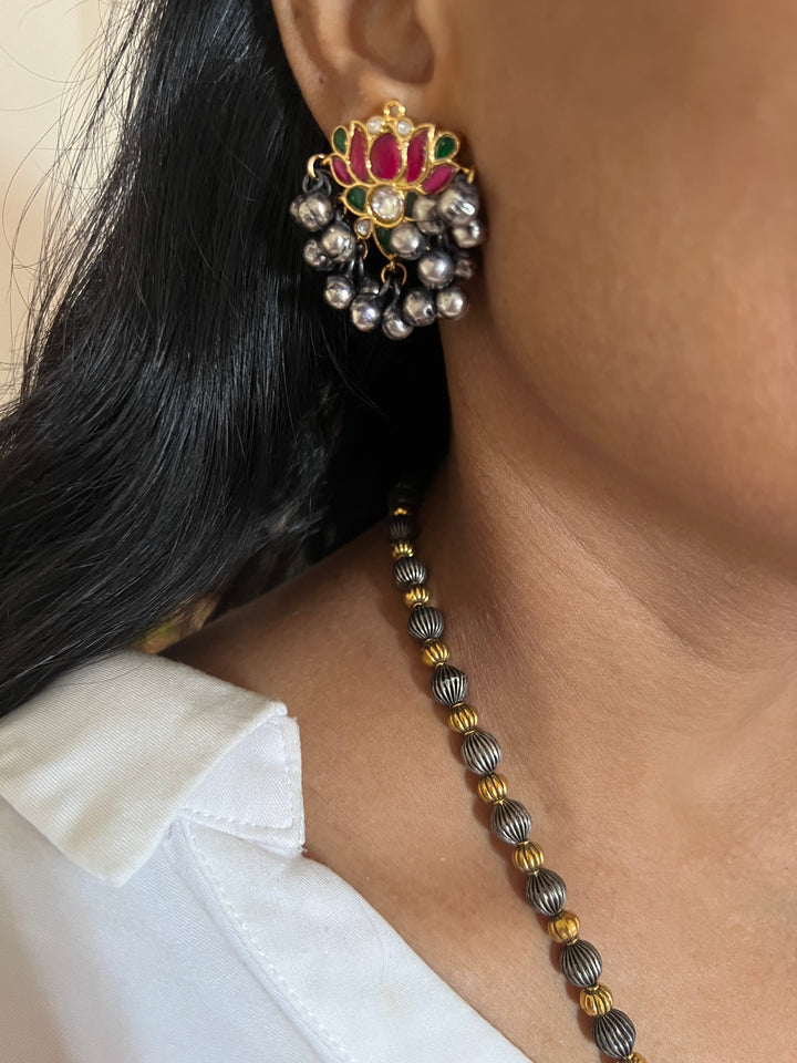 Beautiful Fusion Kundan Pendant Necklace with Earrings