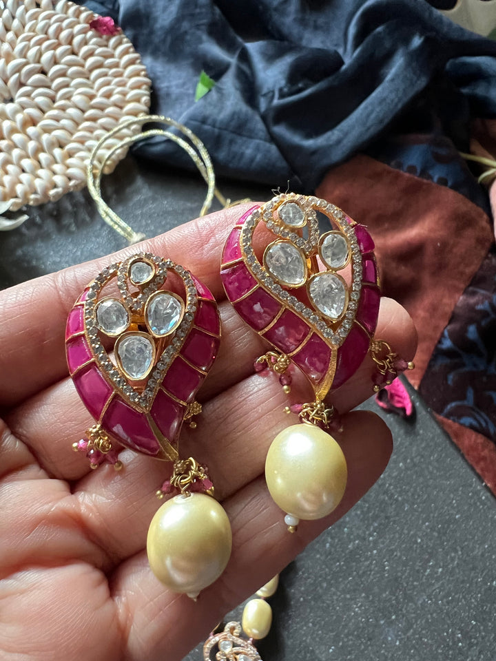 Kundan Necklace with Earrings