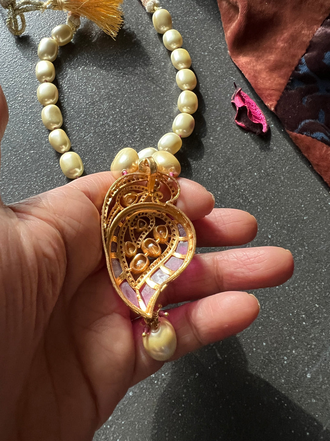 Kundan Necklace with Earrings