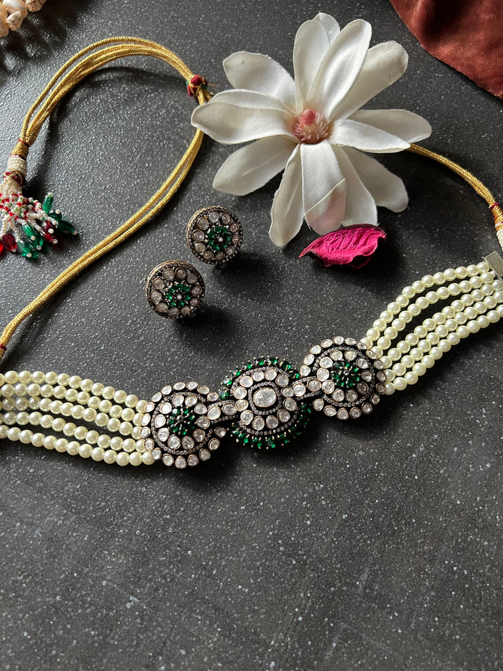Victorian Kundan Choker with Earrings