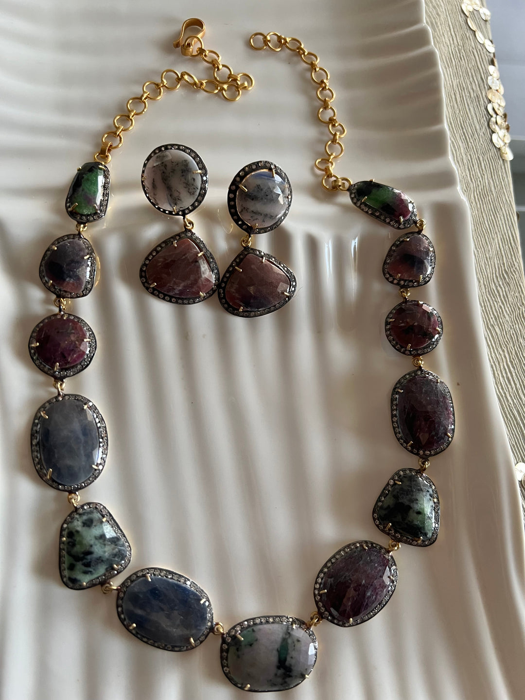 Multi Sapphire Silver Necklace Set - Unmatched Quality and Style