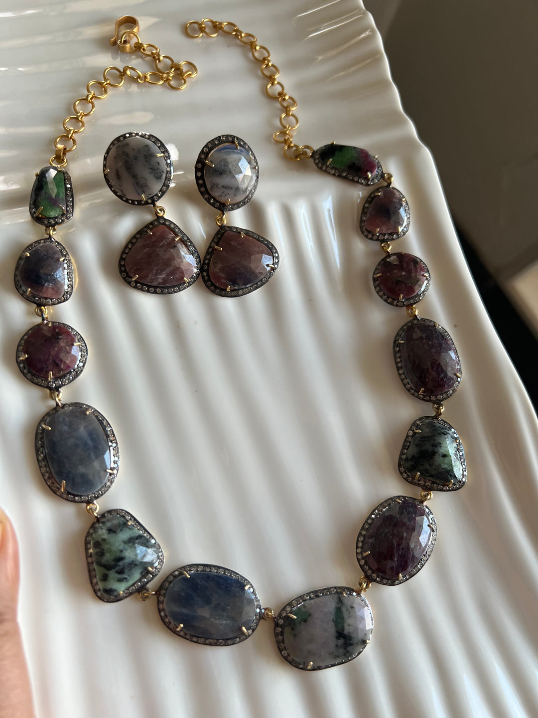 Multi Sapphire Silver Necklace Set - Unmatched Quality and Style