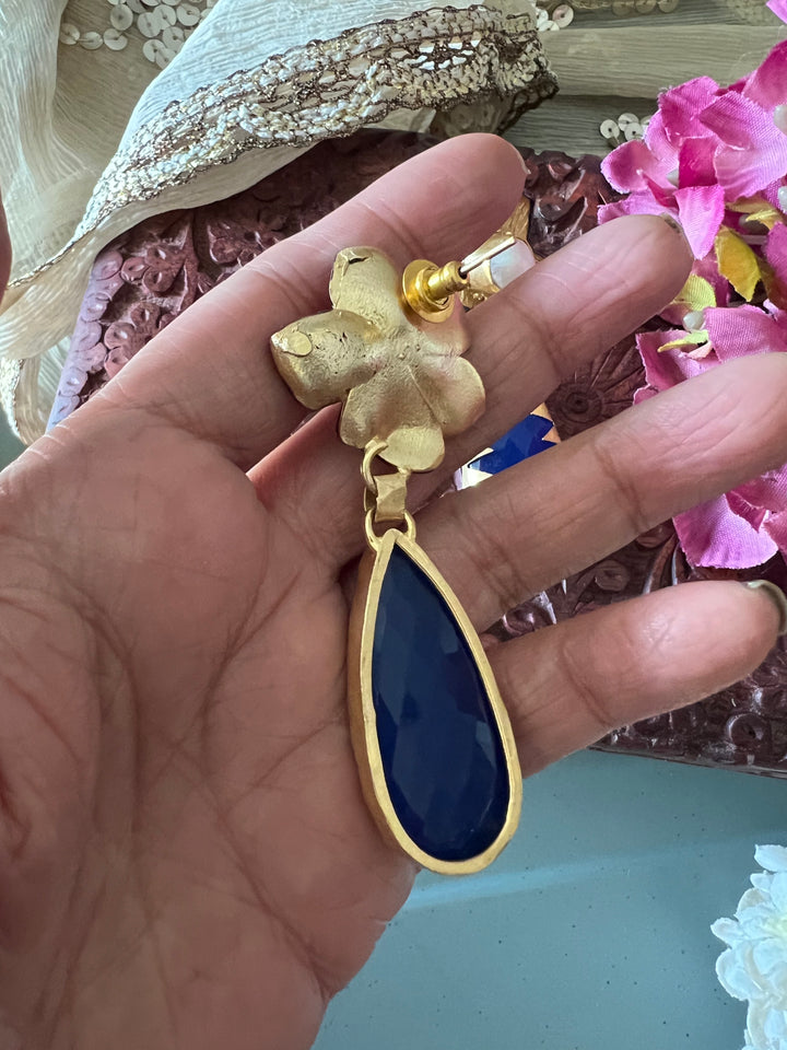 Statement Flower Pearl Danglers