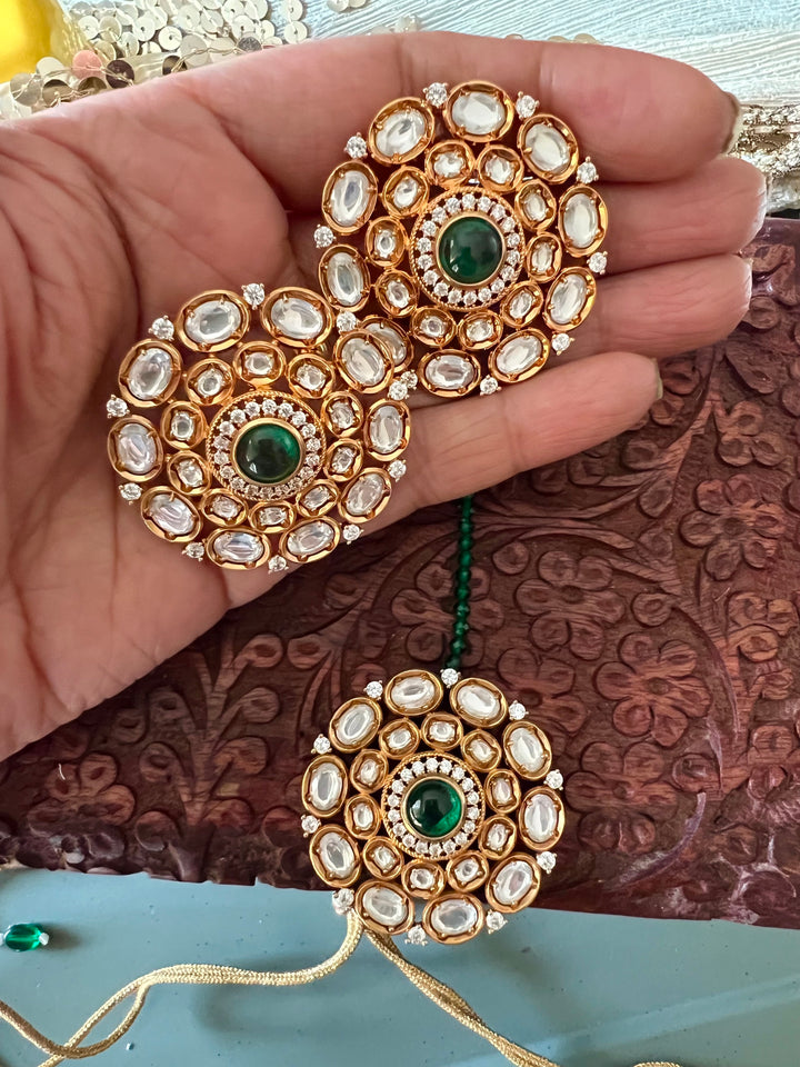 Dark Green Kundan Choker with Oversized Studs and Maangtikka