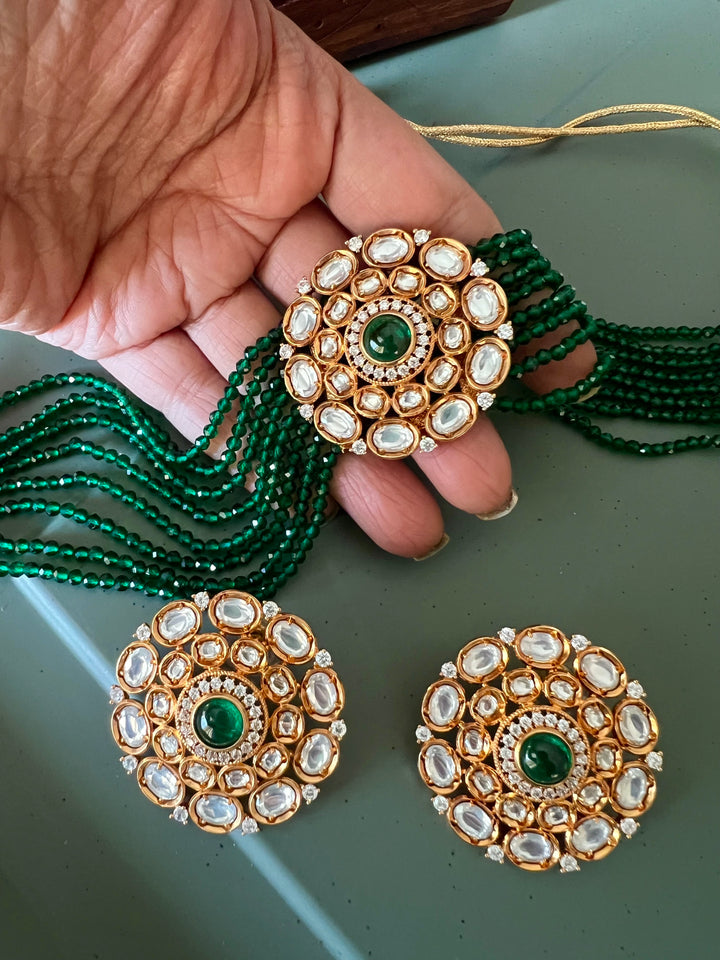 Dark Green Kundan Choker with Oversized Studs and Maangtikka