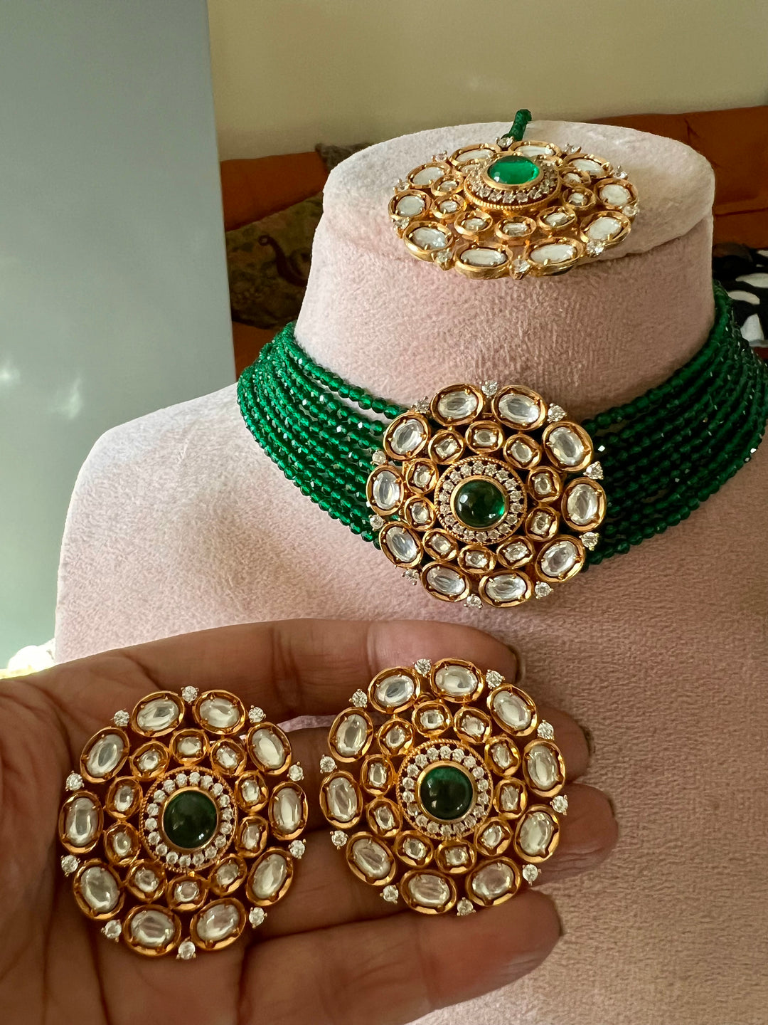 Dark Green Kundan Choker with Oversized Studs and Maangtikka