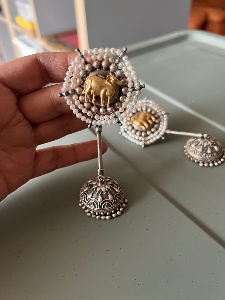 Scintillating Pure Silver 925 Kundan Stud Earrings