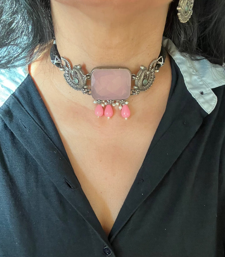 Elegant Choker Necklace Set - Unmatched Quality and Style