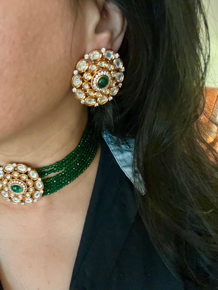 Dark Green Kundan Choker with Oversized Studs and Maangtikka