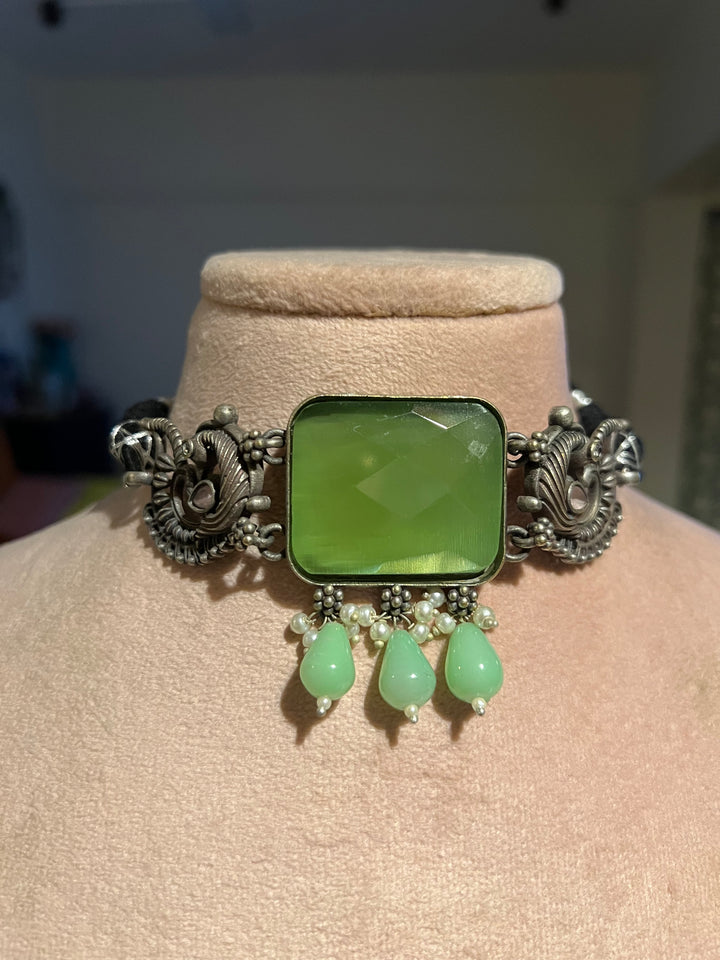 Elegant Choker Necklace Set - Unmatched Quality and Style