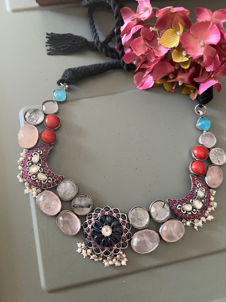 Scintillating Pure 925 Silver Kemp Stones Necklace