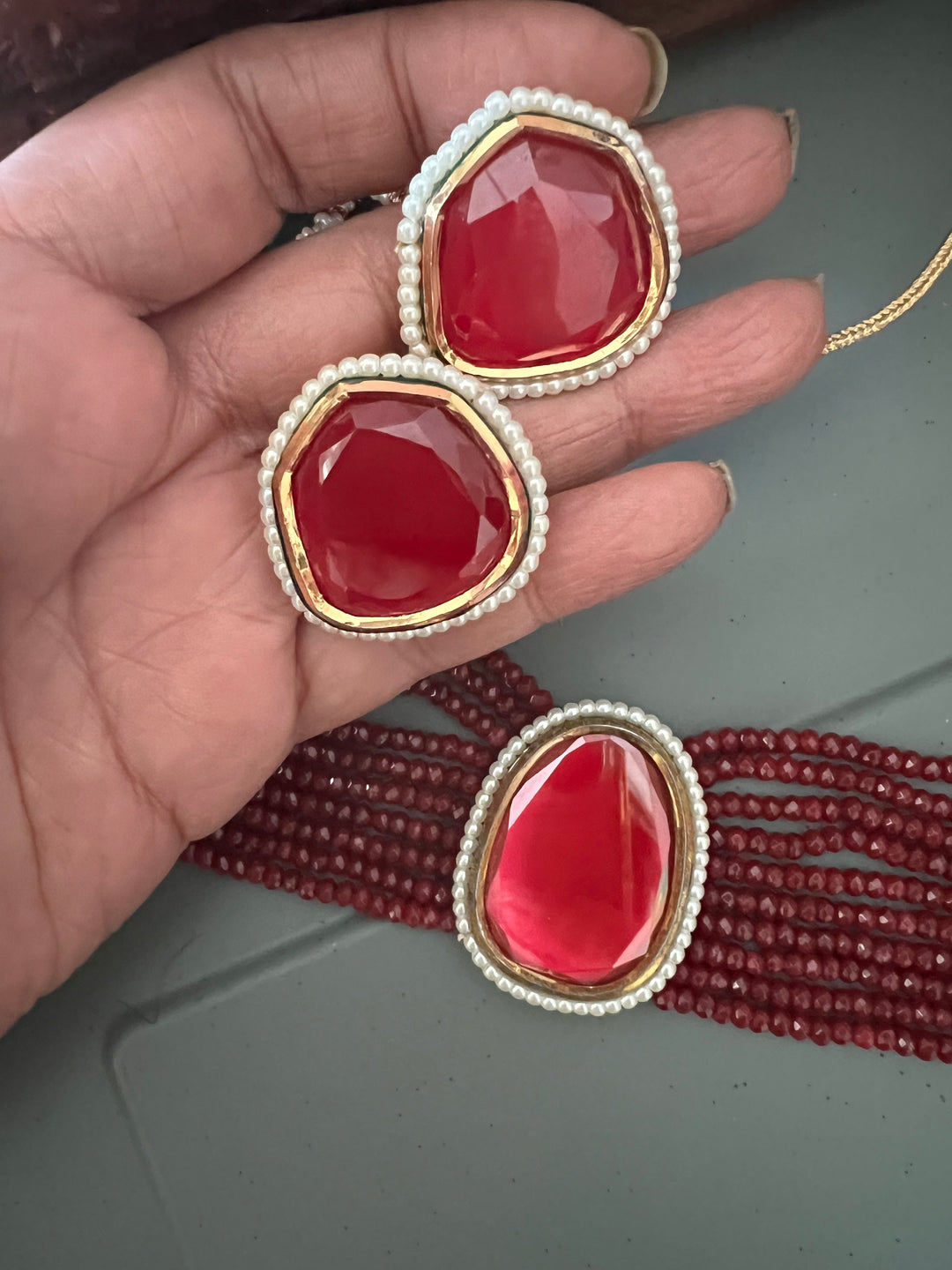 Gorgeous Stone choker with studs