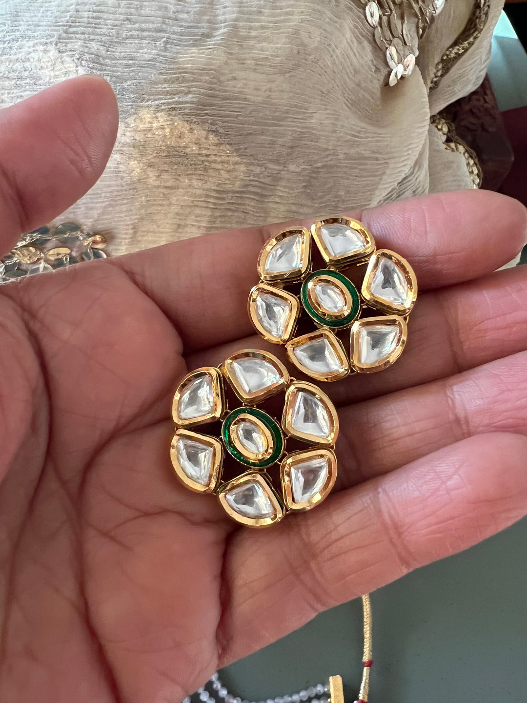 Grey Kundan Choker with Studs