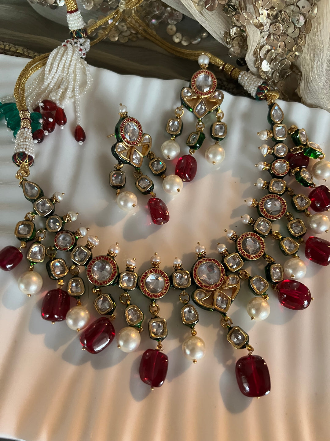 Elegant Kundan Necklace Set