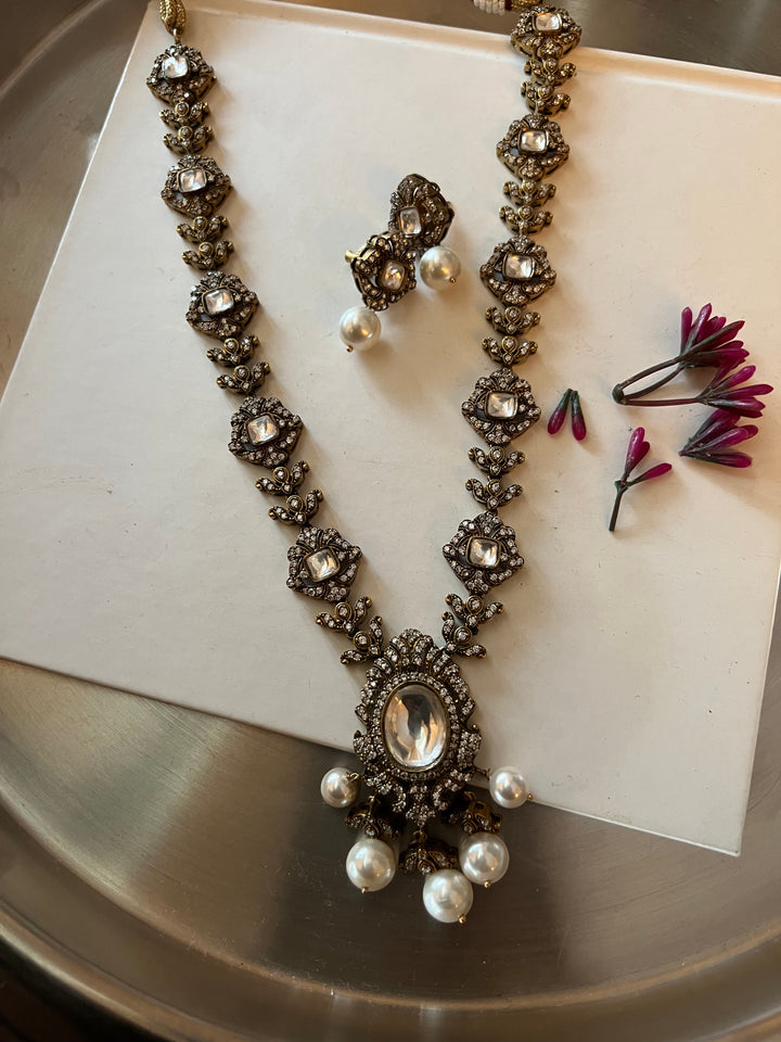Victorian Necklace with Statement Earrings