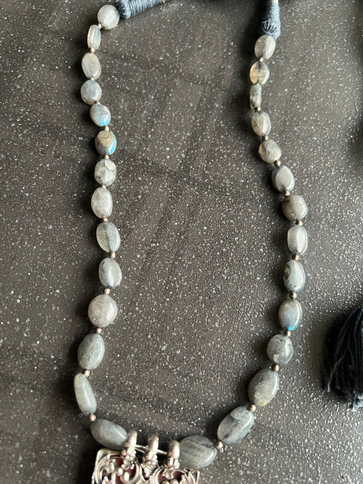 Statement 925 Silver Pendant with Labradorite Necklace