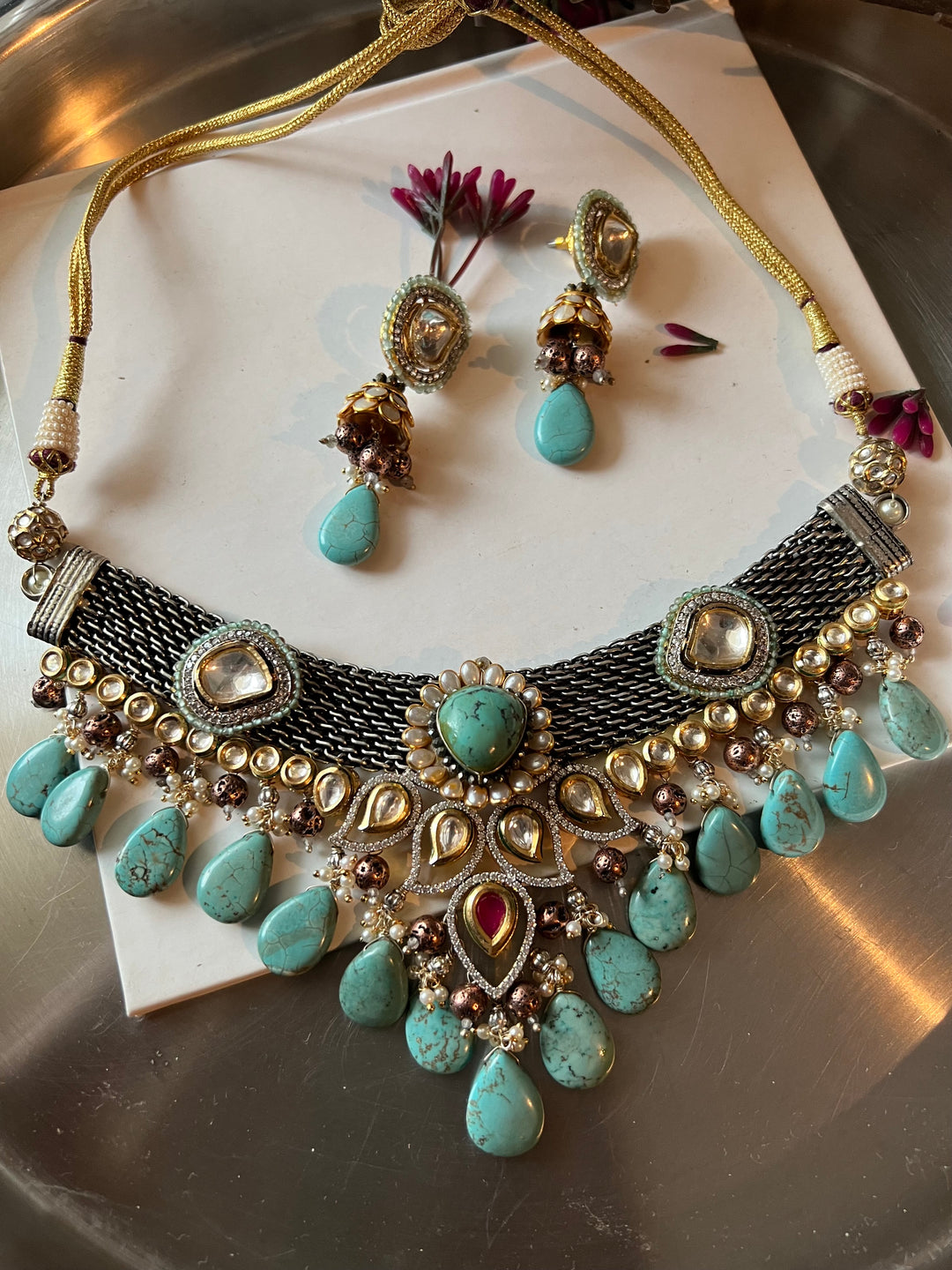 Beautiful Fusion Kundan Choker Necklace with Earrings