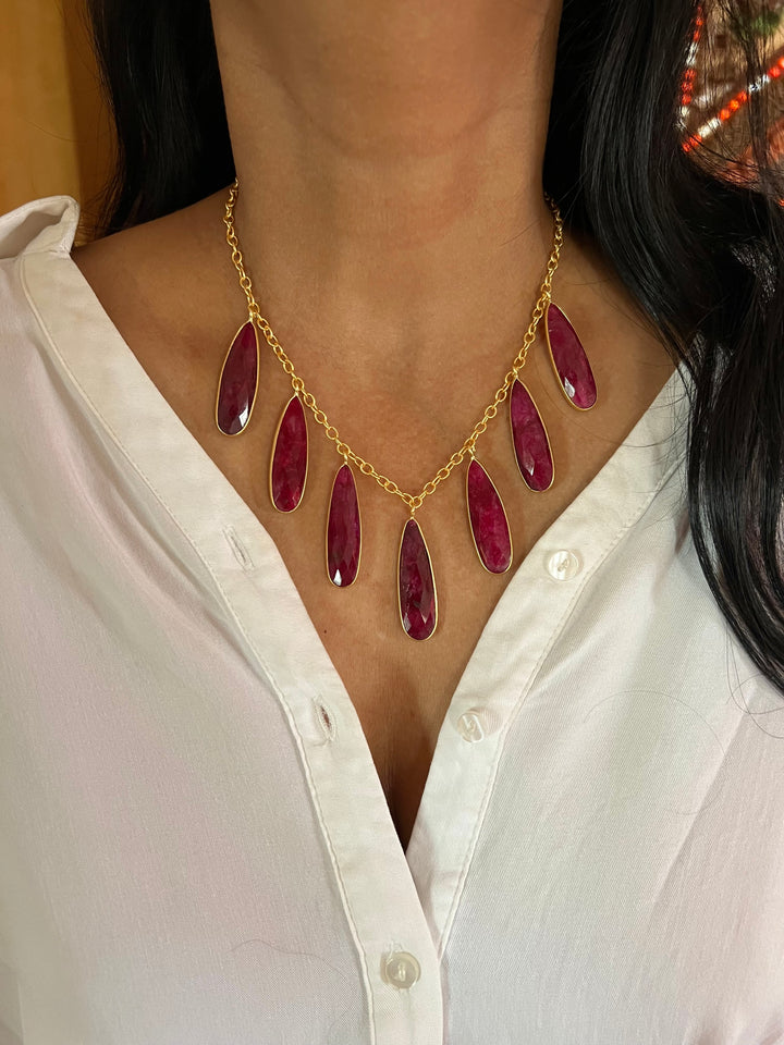 Elegant Necklace Set - Unmatched Quality and Style