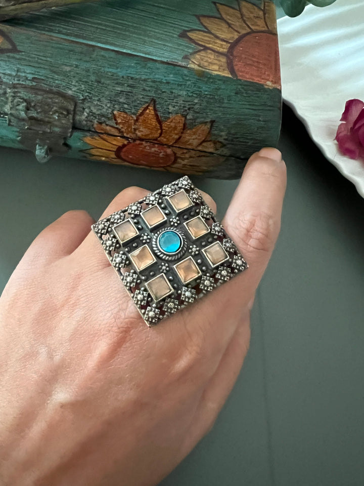 Antique Stone Ring - A Touch of Timeless Beauty