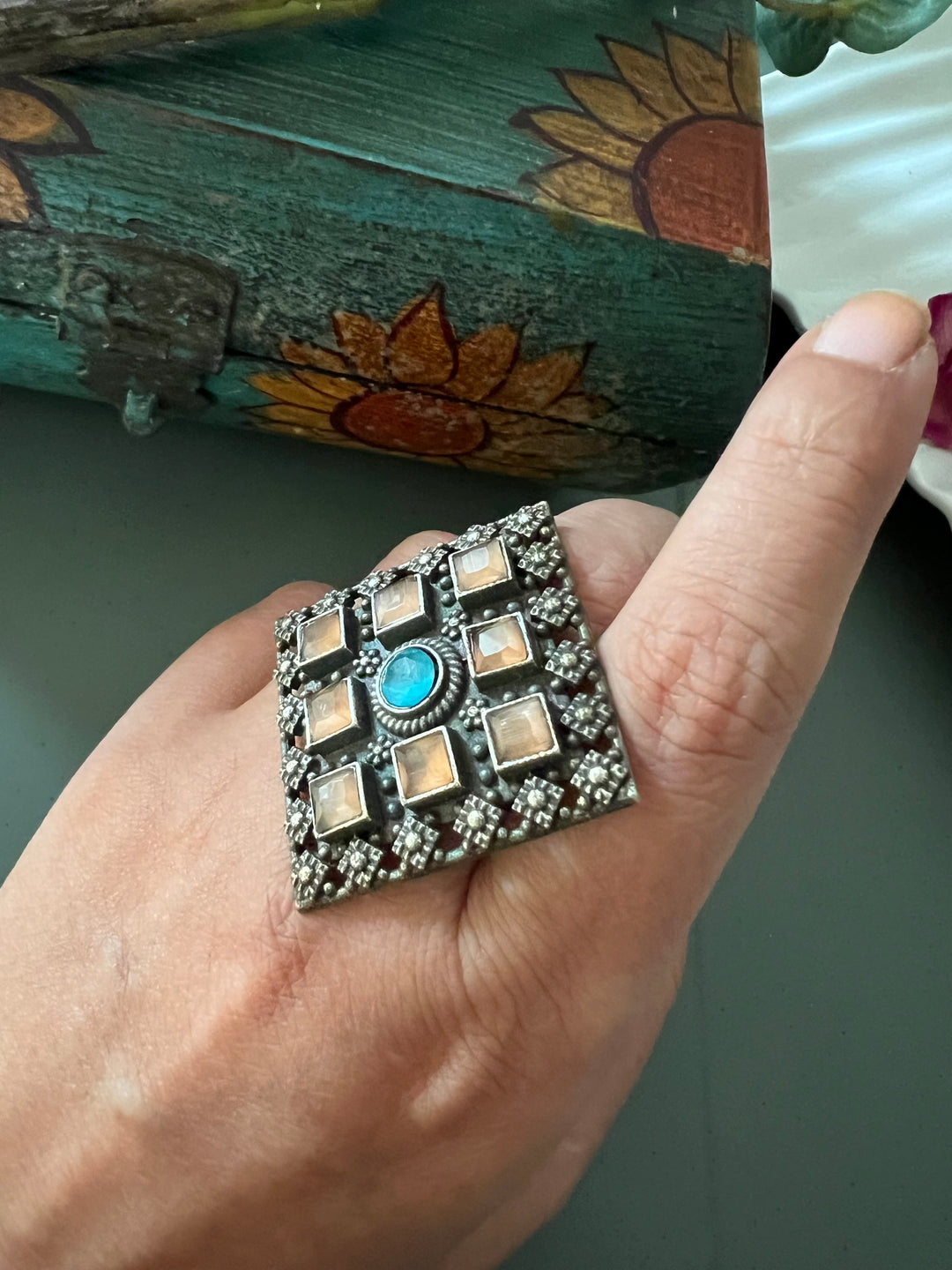 Antique Stone Ring - A Touch of Timeless Beauty