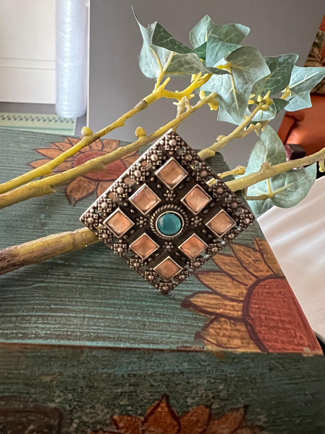 Antique Stone Ring - A Touch of Timeless Beauty