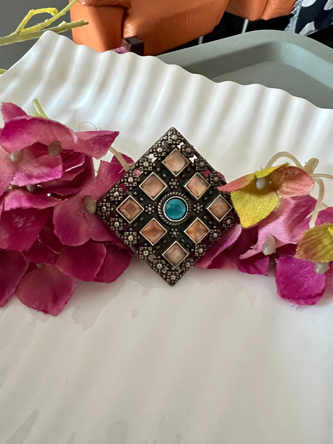 Antique Stone Ring - A Touch of Timeless Beauty