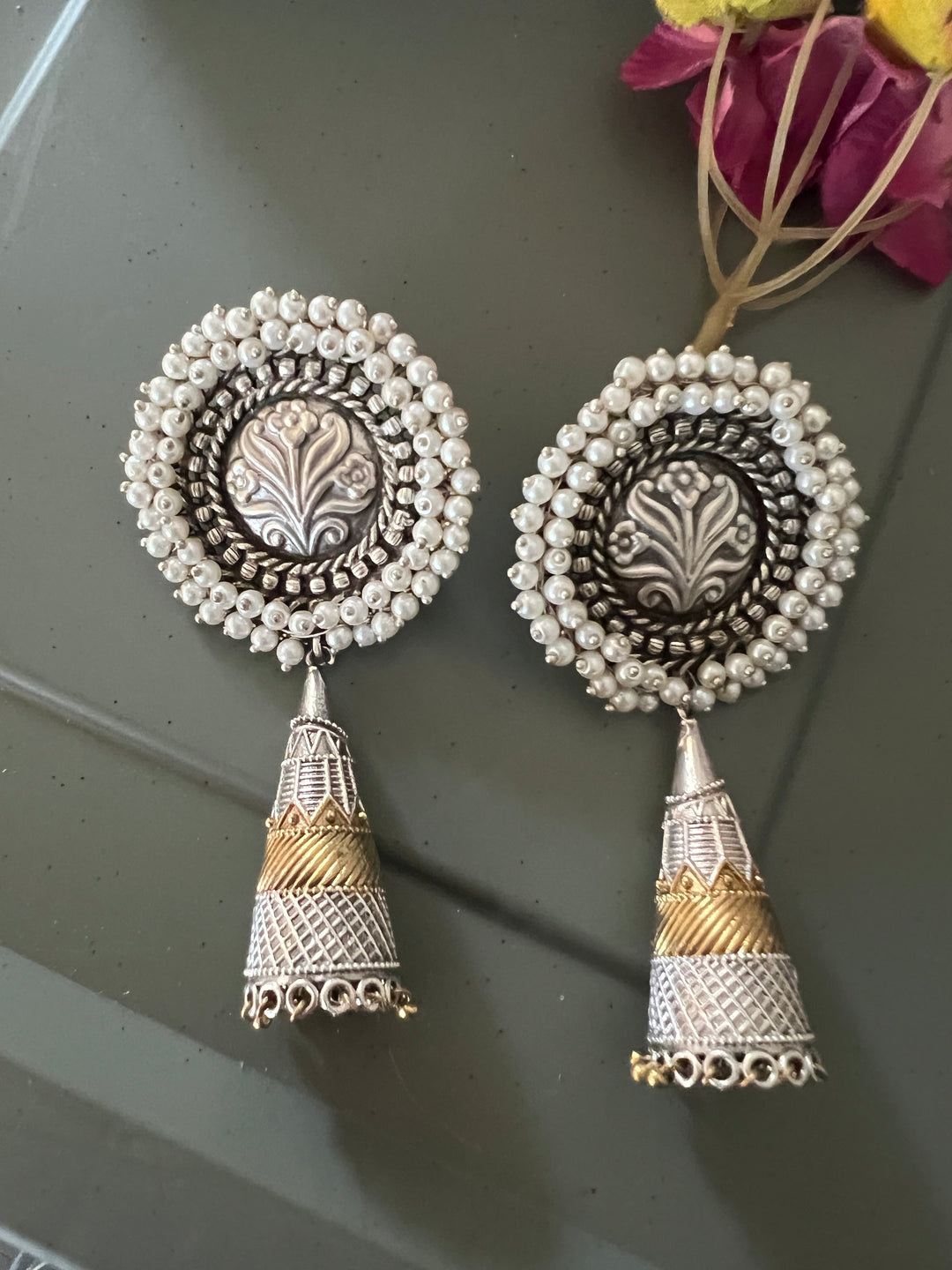 Antique Pearl Clustered Statement Earrings - Premium Quality, Exquisite Craftsmanship