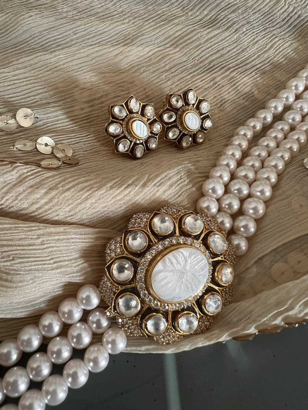 Elegant Mother of Pearl 925 Silver Choker Necklace Set - Unmatched Quality and Style