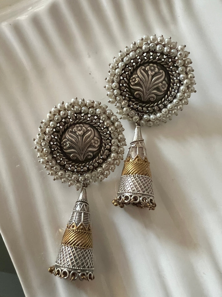 Antique Pearl Clustered Statement Earrings - Premium Quality, Exquisite Craftsmanship