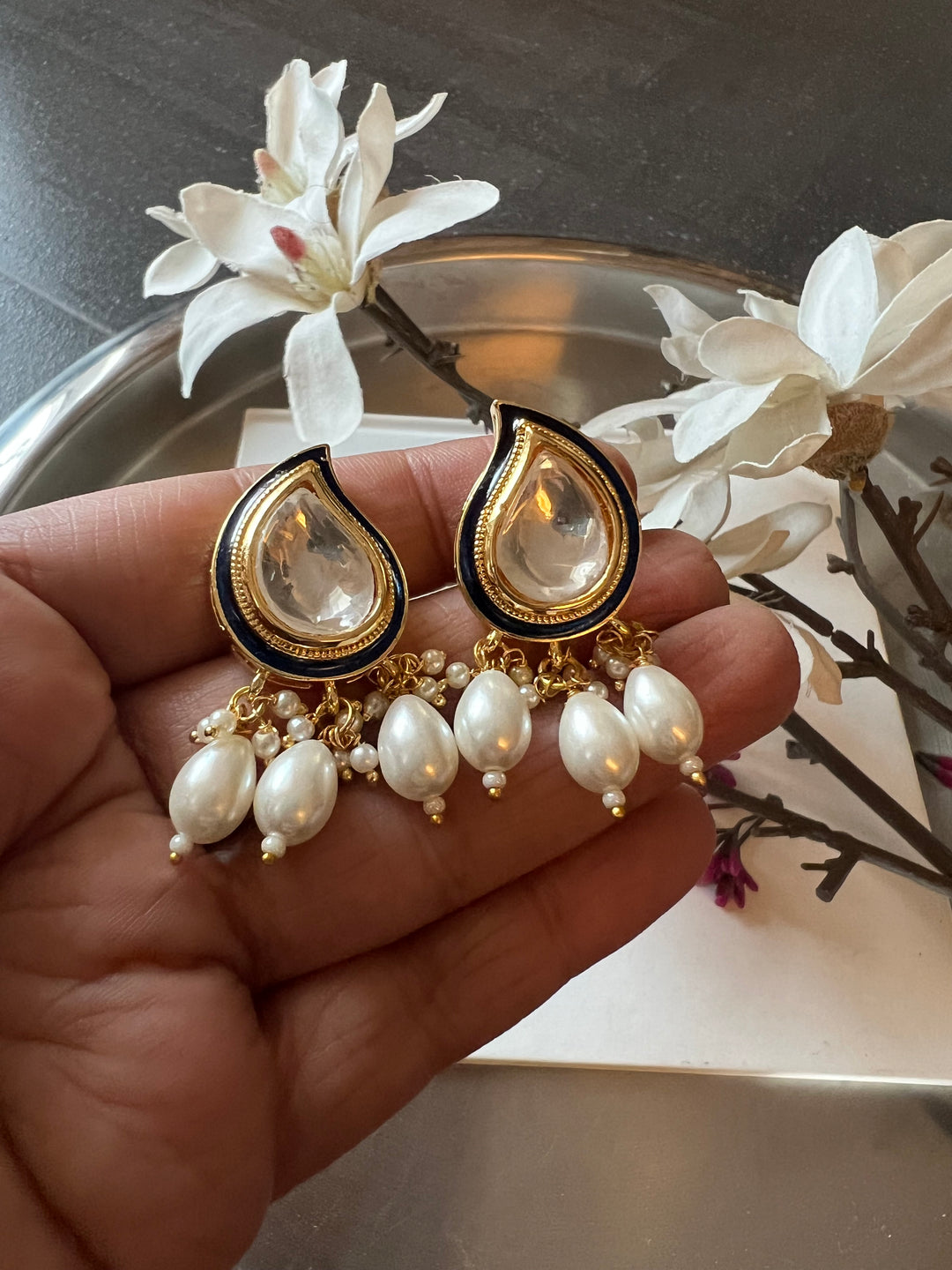 Classy Kundan Earrings