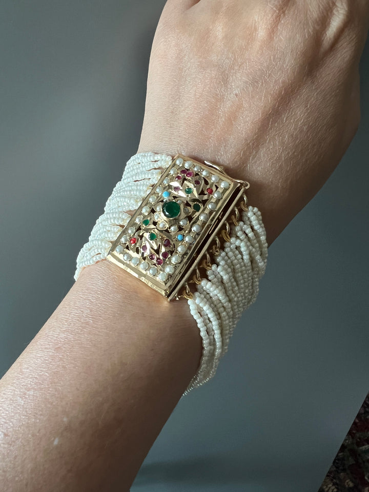 Exquisite Jadau Bracelet - Unparalleled Quality and Style