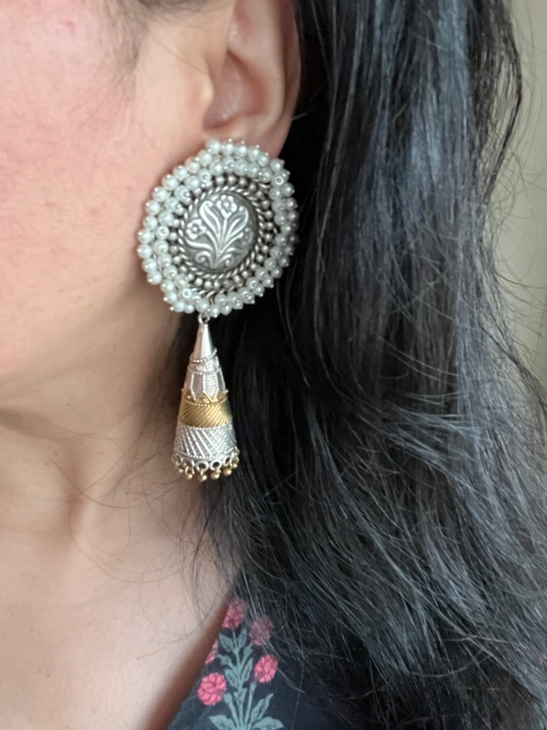 Antique Pearl Clustered Statement Earrings - Premium Quality, Exquisite Craftsmanship