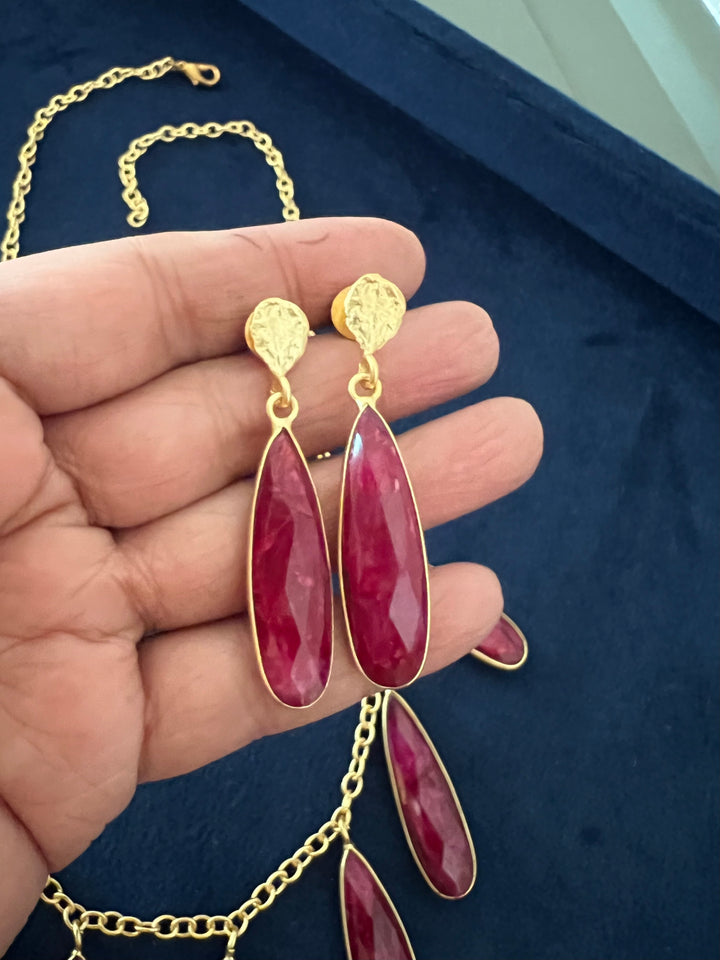 Elegant Necklace Set - Unmatched Quality and Style