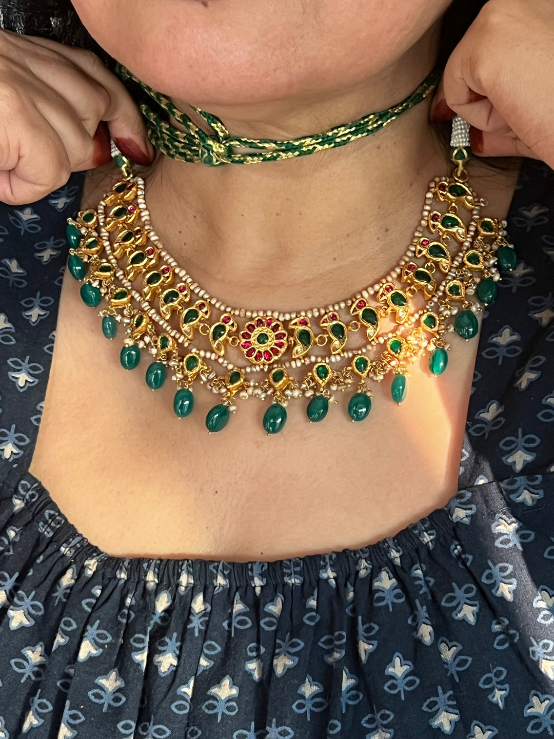 Elegant 925 Silver Jadau Kundan Necklace Set