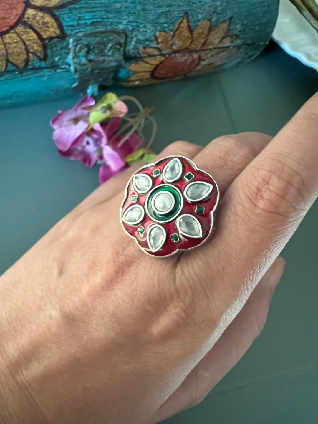 Antique Enamelled Ring - A Touch of Timeless Beauty