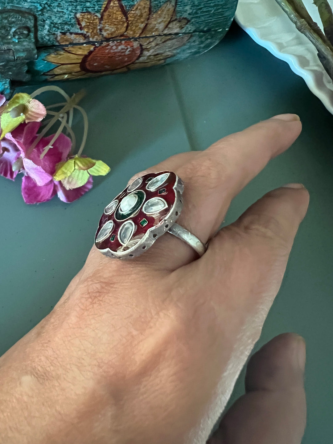 Antique Enamelled Ring - A Touch of Timeless Beauty