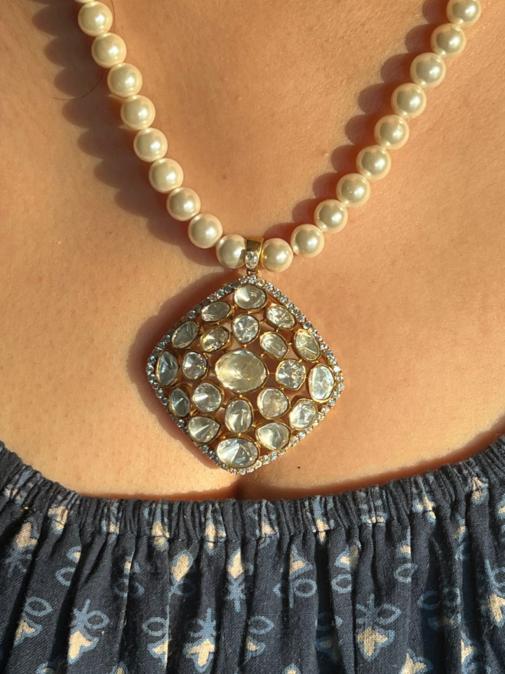 Beautiful Polki 925 Silver Necklace Set