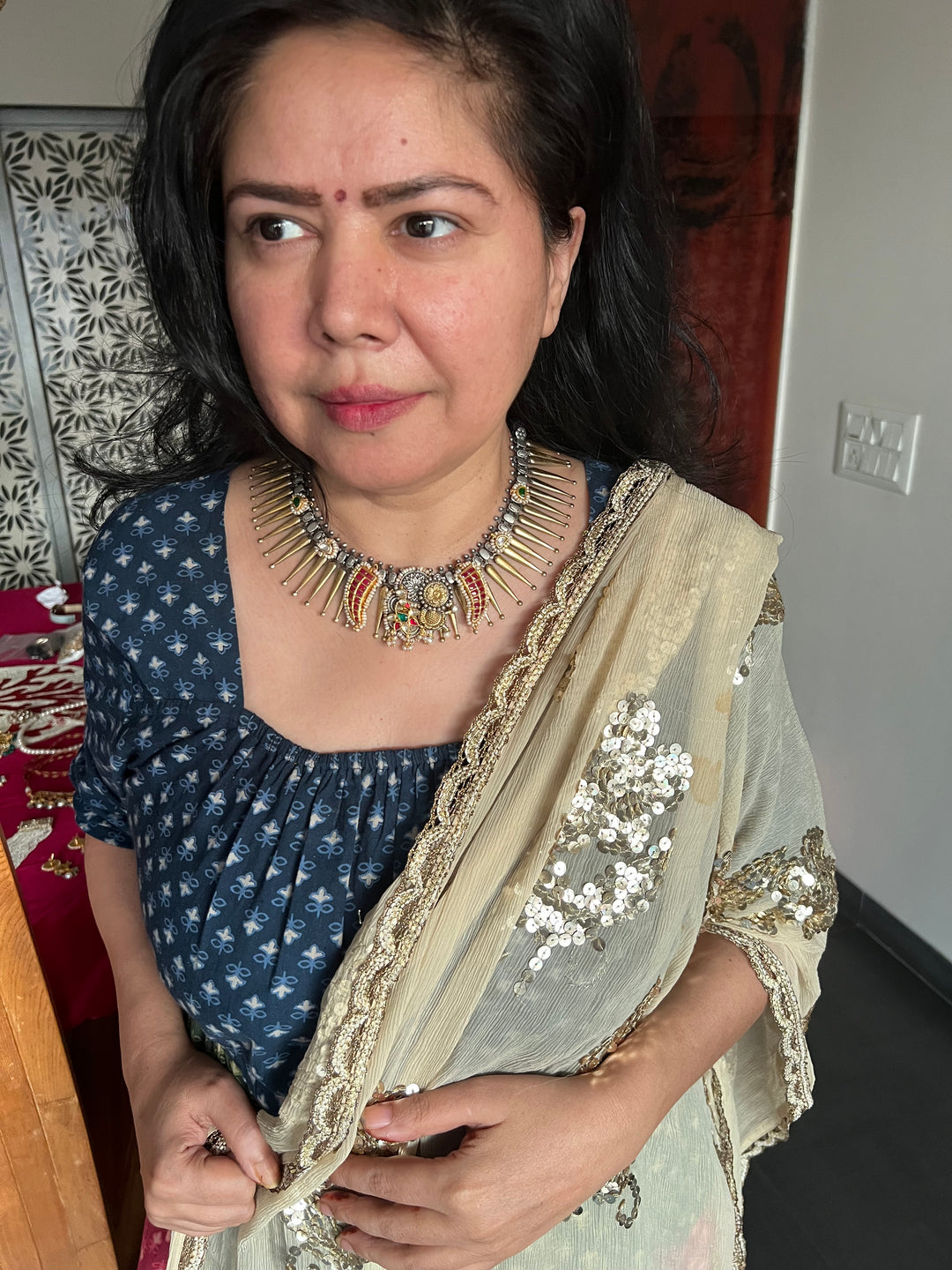 Vintage Fusion 925 Silver Necklace with Kundan Embellishments