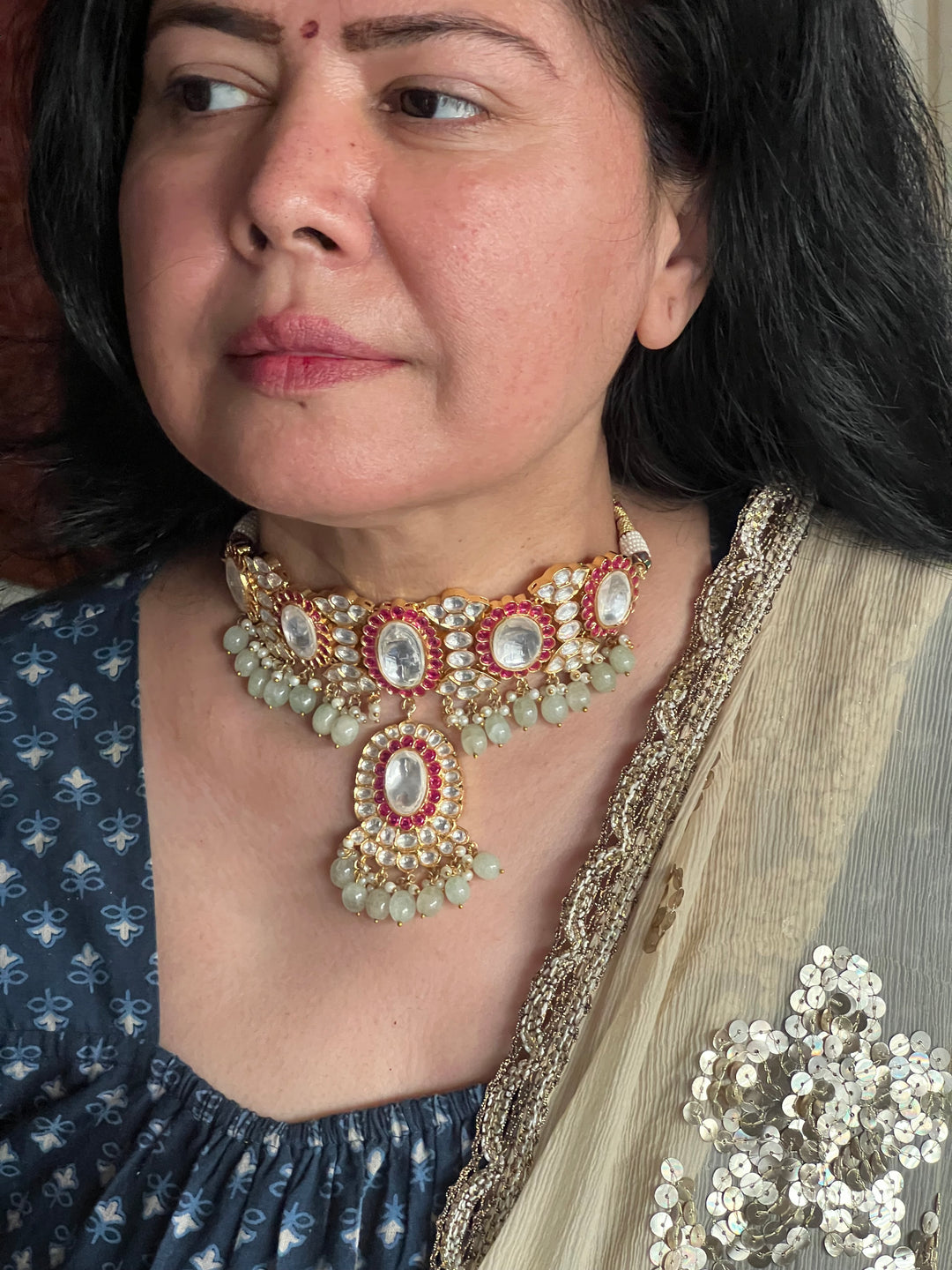 Elegant Kundan Necklace Set