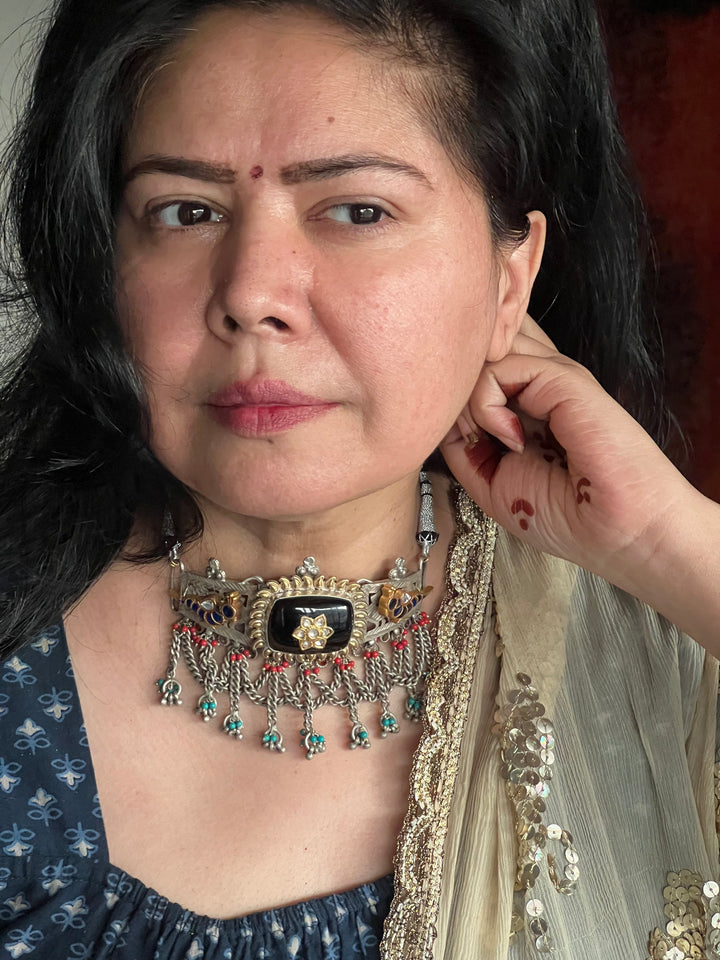 Vintage Fusion 925 Silver Choker Necklace with Kundan Embellishments