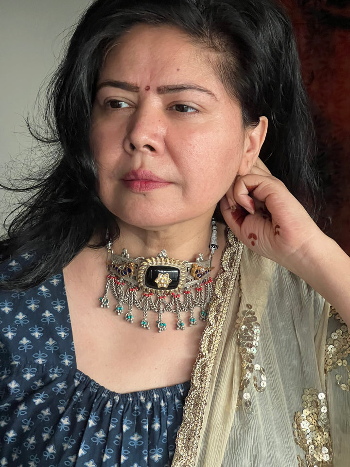 Vintage Fusion 925 Silver Choker Necklace with Kundan Embellishments