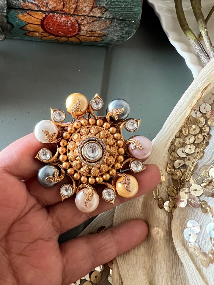 Statement Kundan Ring - A Touch of Timeless Beauty