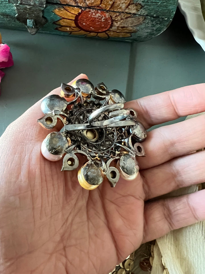 Statement Kundan Ring - A Touch of Timeless Beauty