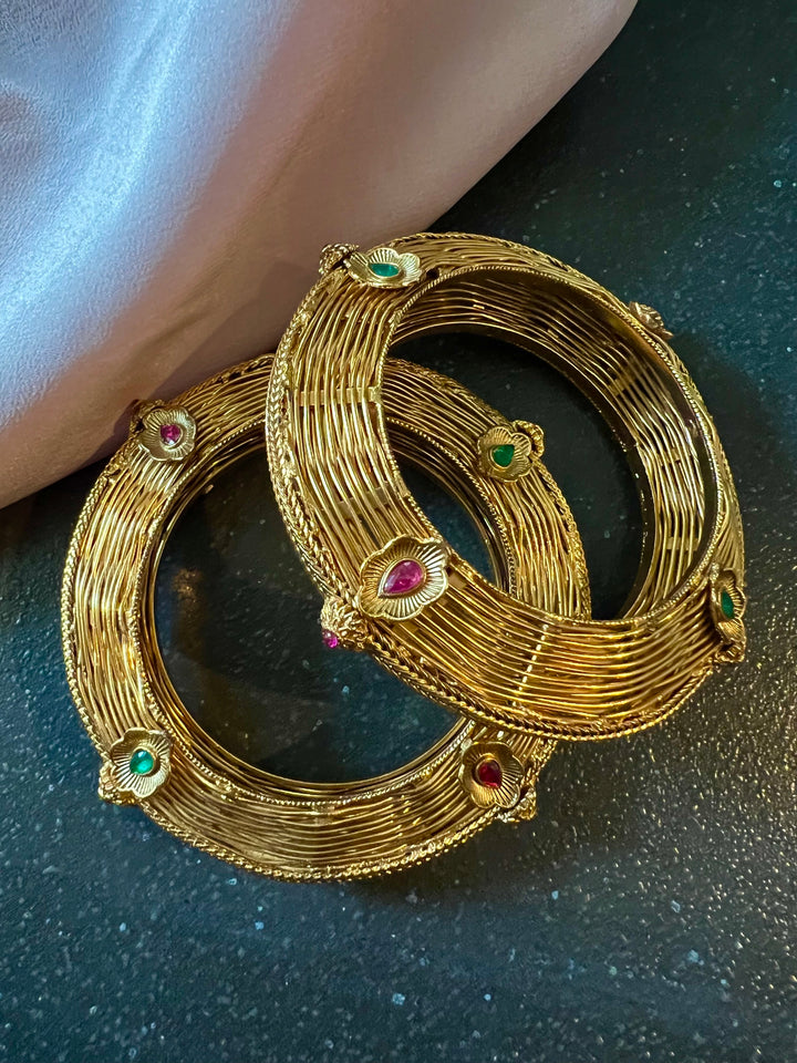 Bridal Kundan Kadas- Set of Two